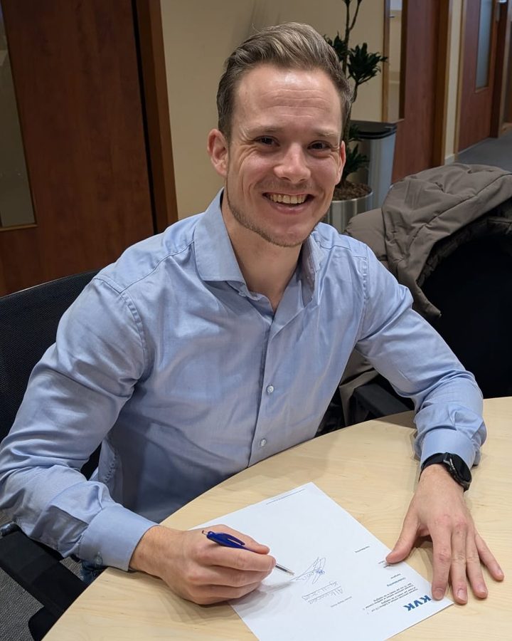 Jeroen Kooij aan tafel bij de KvK